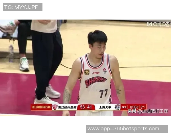 卢伟谈张镇麟成长之路强调合练时间是关键今年目标直指季后赛 卢伟谈张镇麟成长之路强调合练时间是关键今年目标直指季后赛