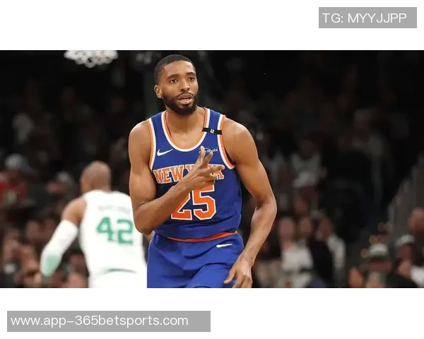 NBA新赛季25大球星评选揭晓谁将成为第二中锋的最佳人选 NBA新赛季25大球星评选揭晓谁将成为第二中锋的最佳人选
