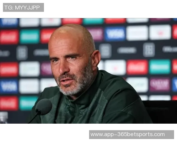 马雷斯卡谈红牌争议并透露恩佐已恢复训练状态 马雷斯卡谈红牌争议并透露恩佐已恢复训练状态