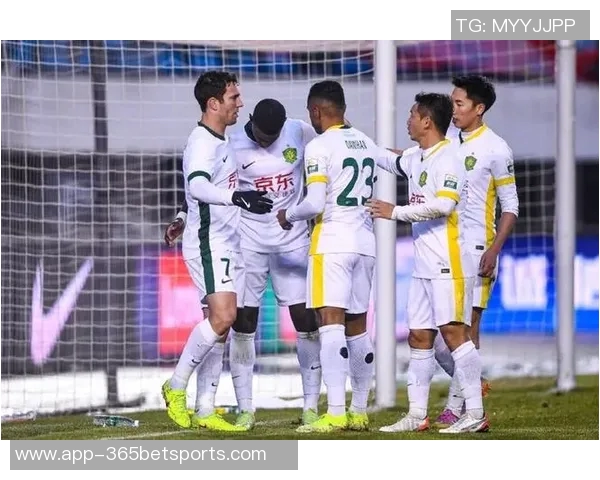 国安与大埔激战成平局全场数据对比揭示比赛激烈程度