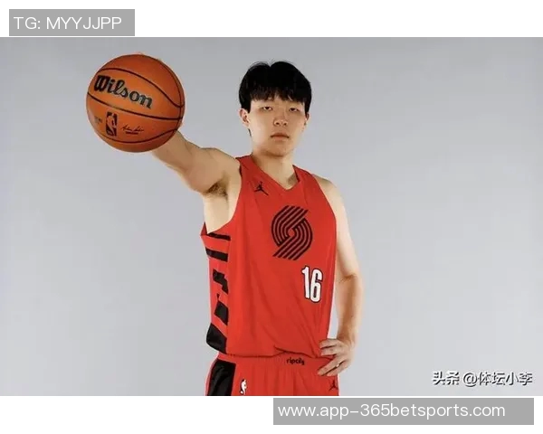 新秀杨瀚森加入发展联盟的背后故事与媒体人的深度解析