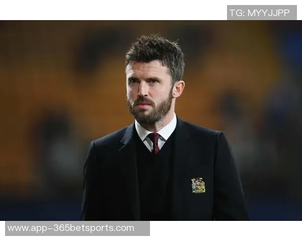 约克质疑沃顿是否能胜任曼联中场角色建议让卡里克复出助力球队 约克质疑沃顿是否能胜任曼联中场角色建议让卡里克复出助力球队