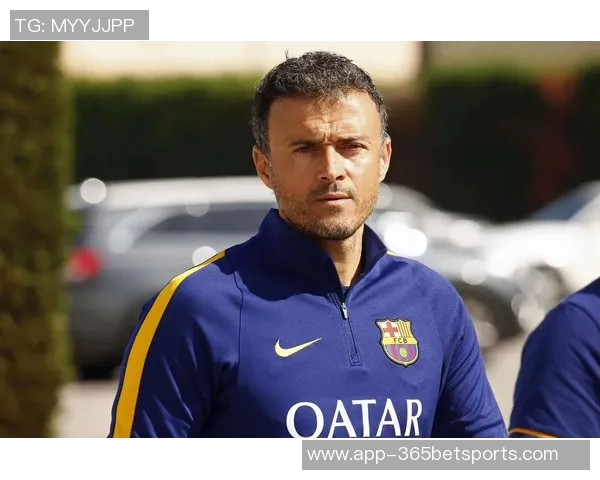 恩里克赛后赞伊桑姆巴佩表现出色为绝平进球喝彩 恩里克赛后赞伊桑姆巴佩表现出色为绝平进球喝彩