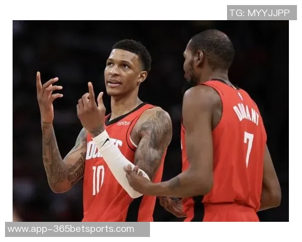 克林根阿伦在比赛中展现奥尼尔风范完全掌控局势